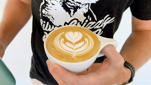 How to pour a tulip